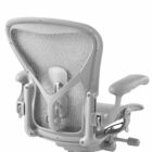 Cadeira Herman Miller Aeron cor Mineral Detalhe 1 no Tradesign